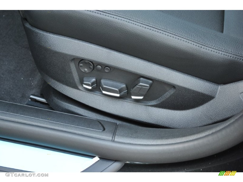 2012 BMW 7 Series 740i Sedan Controls Photo #50192277