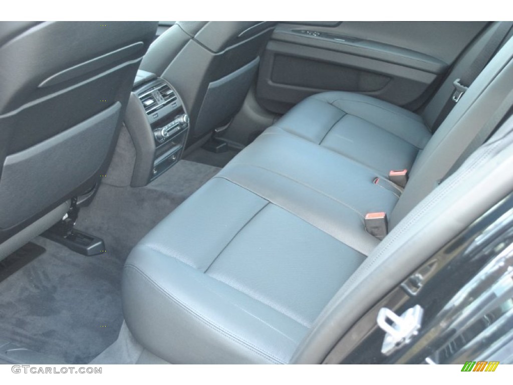 2012 7 Series 740i Sedan - Black Sapphire Metallic / Black photo #16