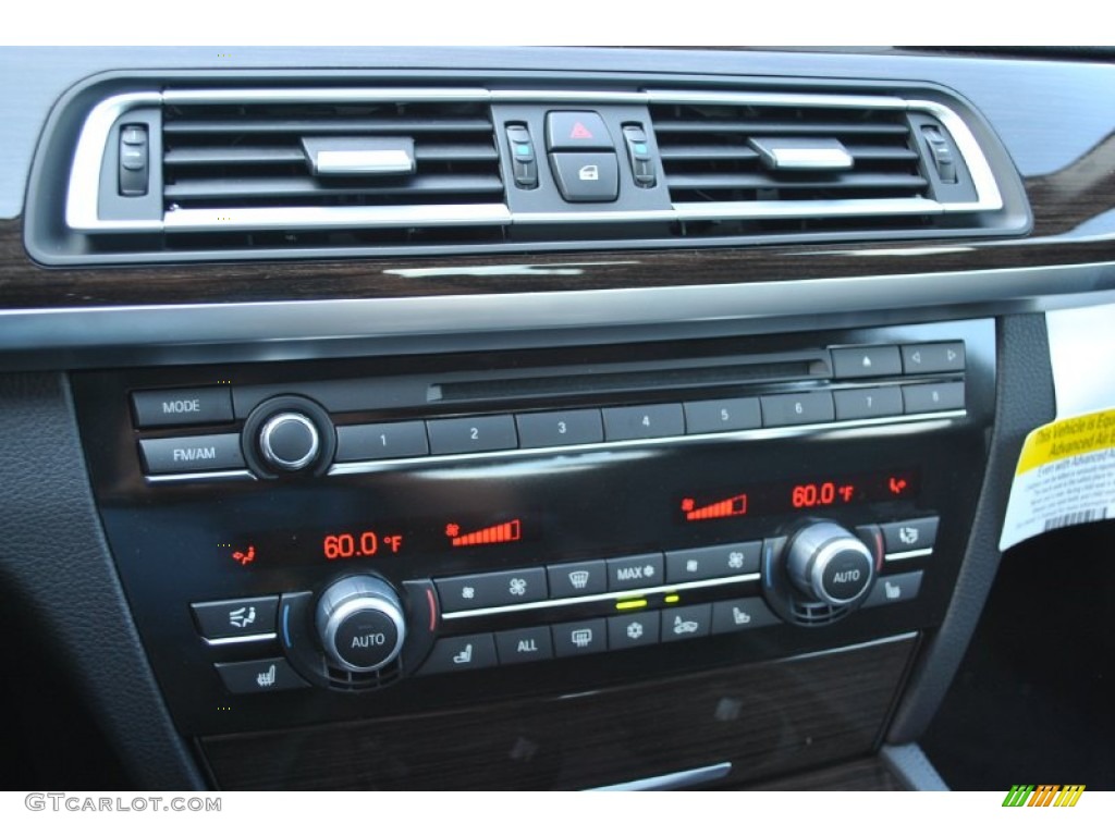 2012 BMW 7 Series 740i Sedan Controls Photo #50192391