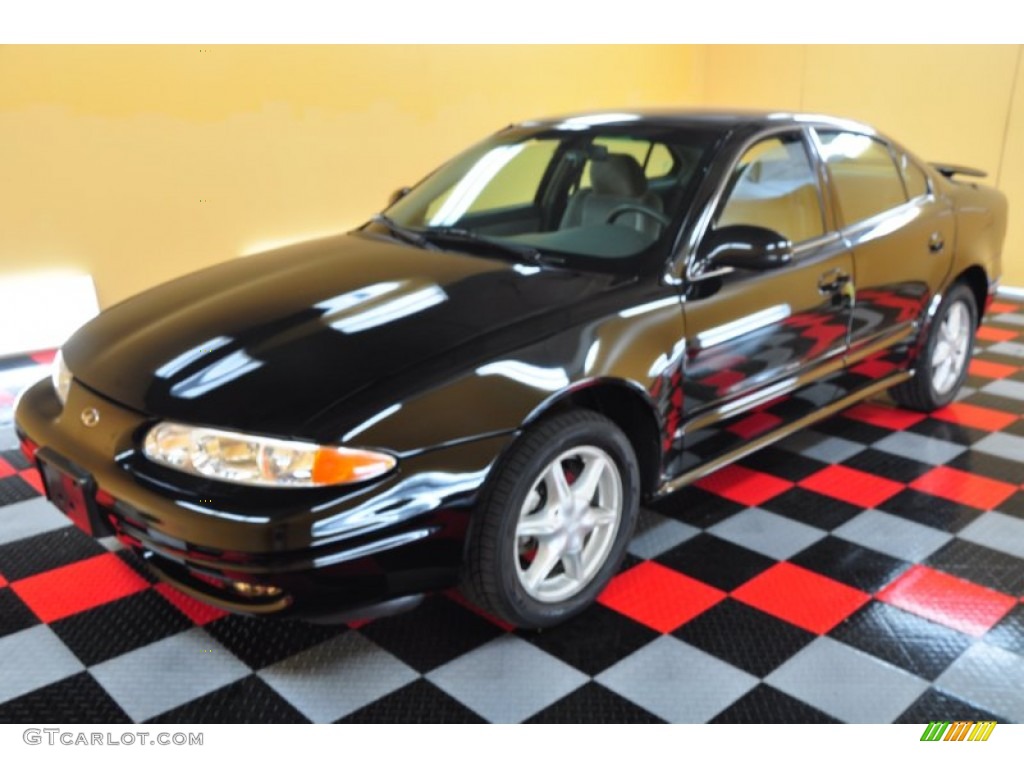 2003 Alero GL Sedan - Black Onyx / Pewter photo #2