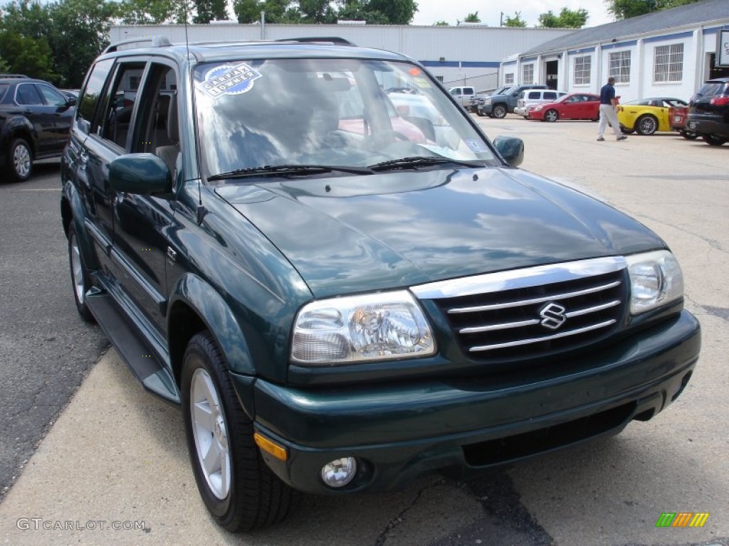 2003 XL7 Limited 4x4 - Grove Green Metallic / Beige photo #3