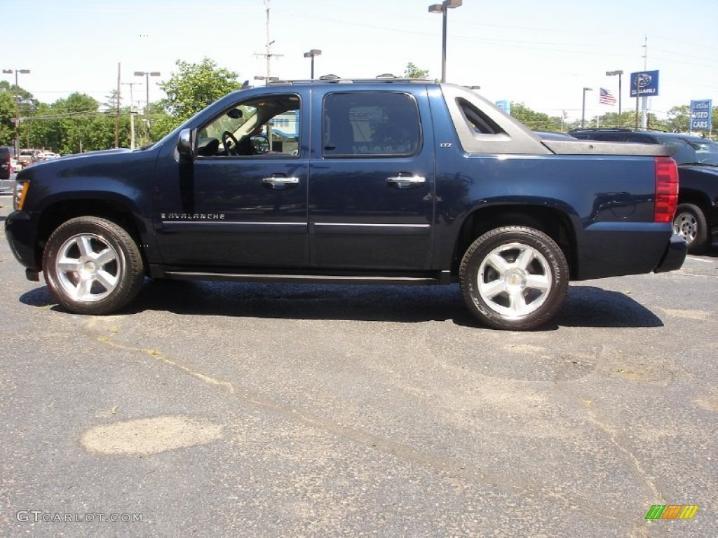 Dark Blue Metallic 2007 Chevrolet Avalanche LTZ 4WD Exterior Photo #50199117