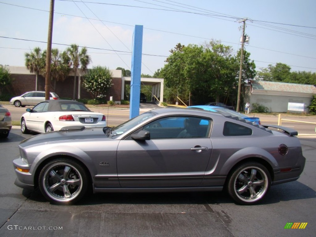 2006 Mustang GT Premium Coupe - Tungsten Grey Metallic / Dark Charcoal photo #5