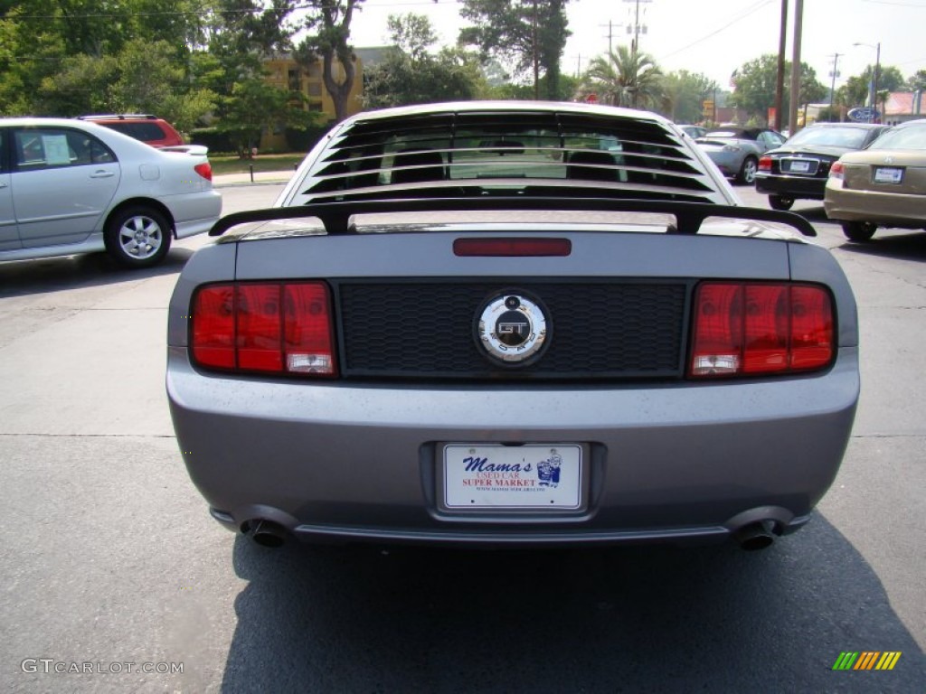 2006 Mustang GT Premium Coupe - Tungsten Grey Metallic / Dark Charcoal photo #7