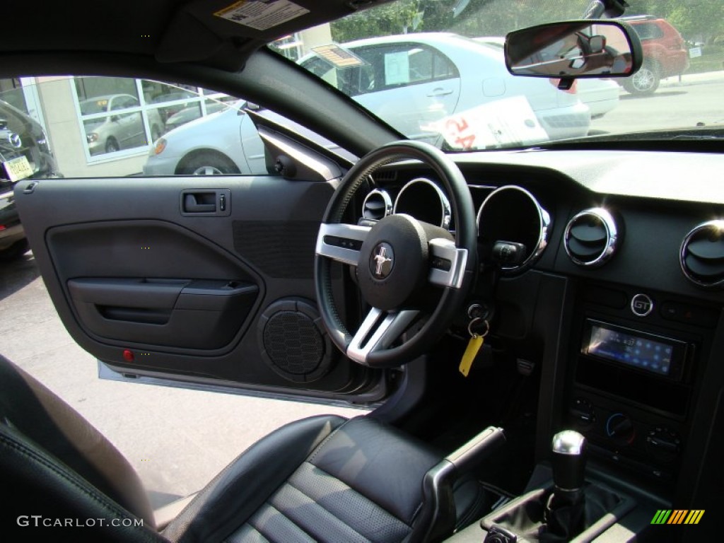 2006 Mustang GT Premium Coupe - Tungsten Grey Metallic / Dark Charcoal photo #14