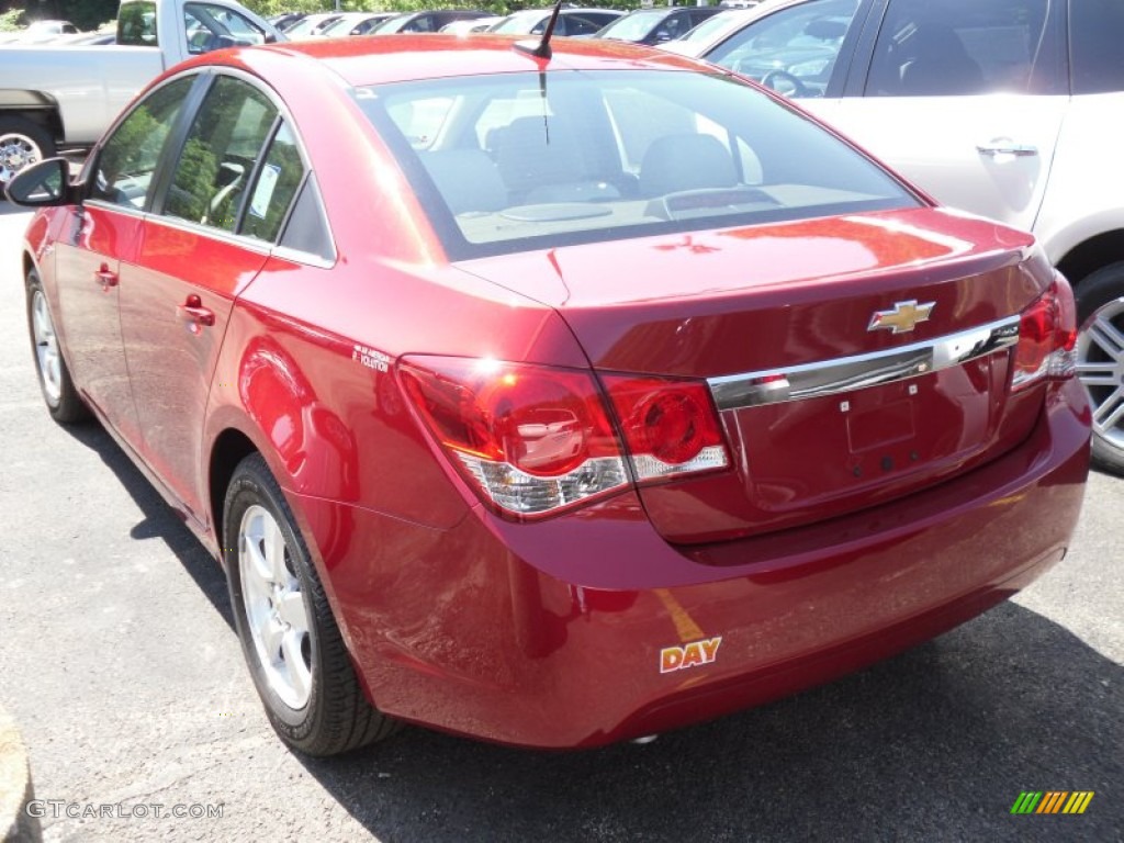 2011 Cruze LT - Crystal Red Metallic Tintcoat / Cocoa/Light Neutral Leather photo #4