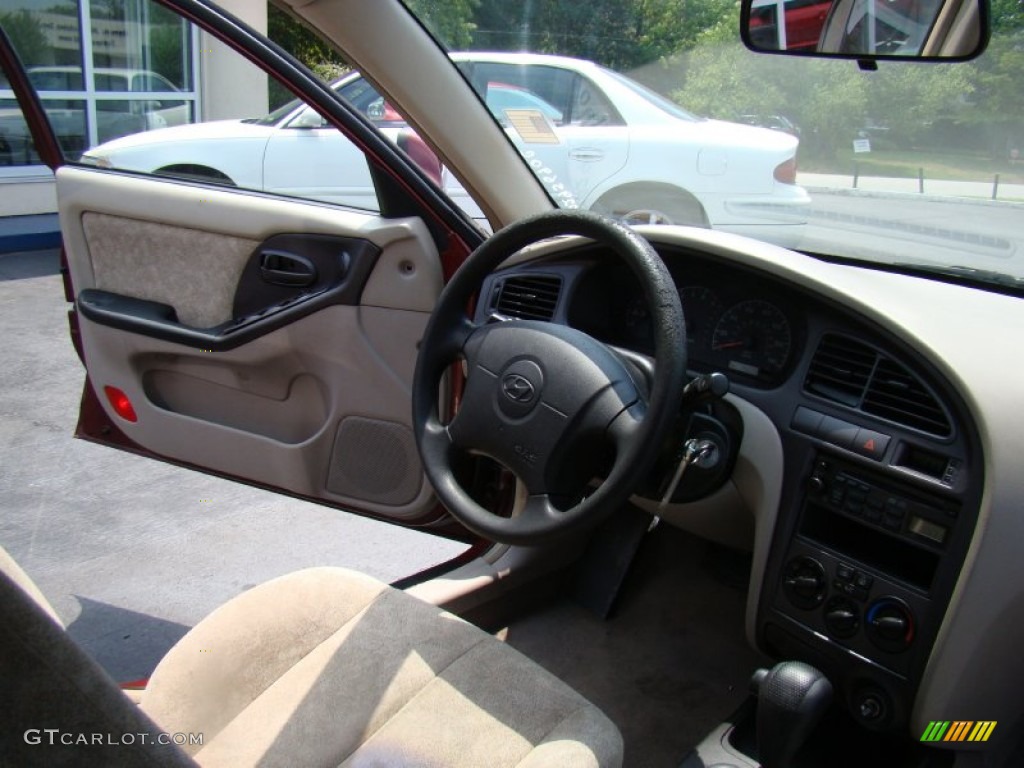 2002 Elantra GLS Sedan - Chianti Red / Beige photo #15