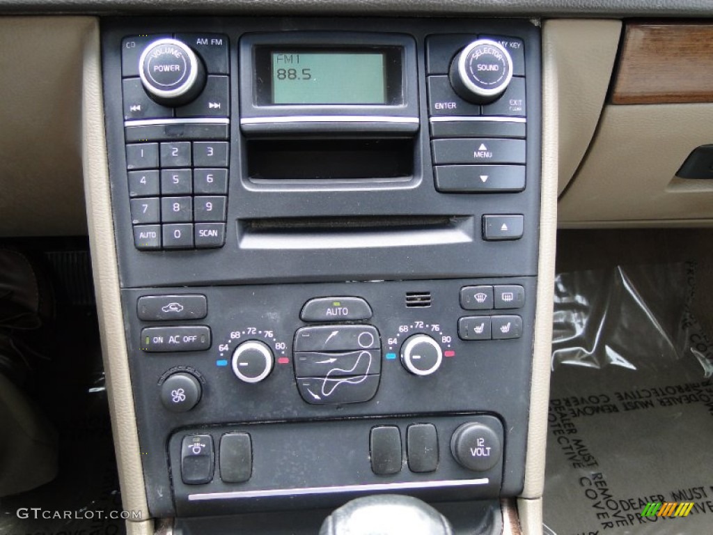 2007 Volvo XC90 3.2 AWD Controls Photo #50202954