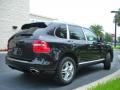 Black - Cayenne Tiptronic Photo No. 6