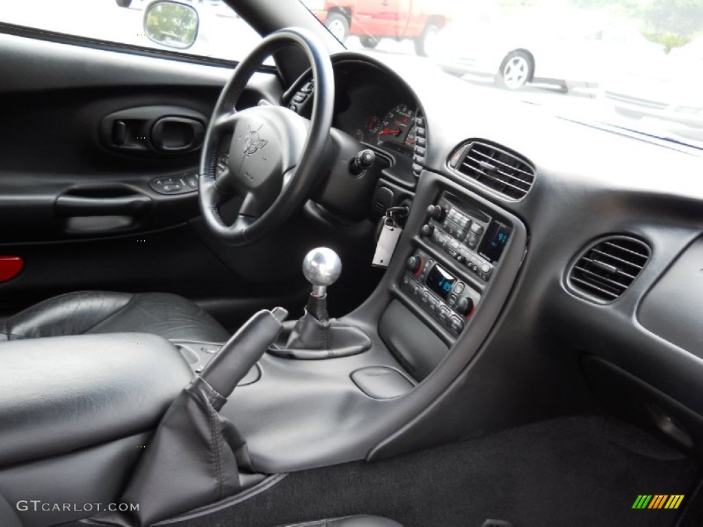 2004 Chevrolet Corvette Z06 Black Dashboard Photo #50203449