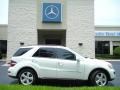 Arctic White - ML 350 4Matic Photo No. 5