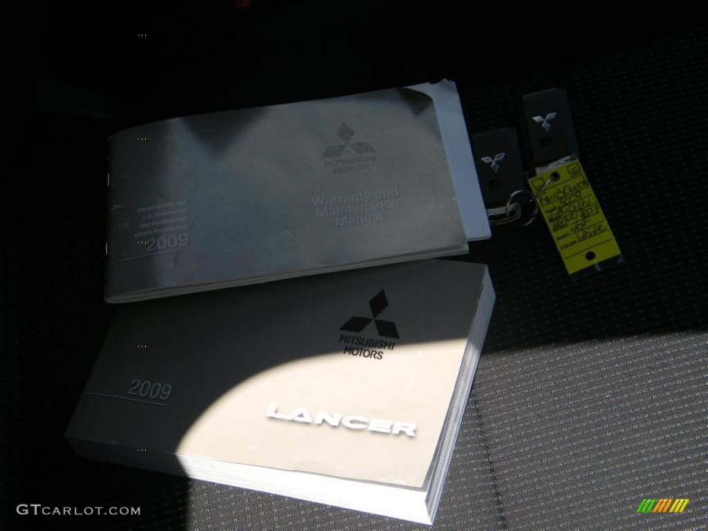 2009 Lancer ES Sport - Wicked White Satin / Black photo #16