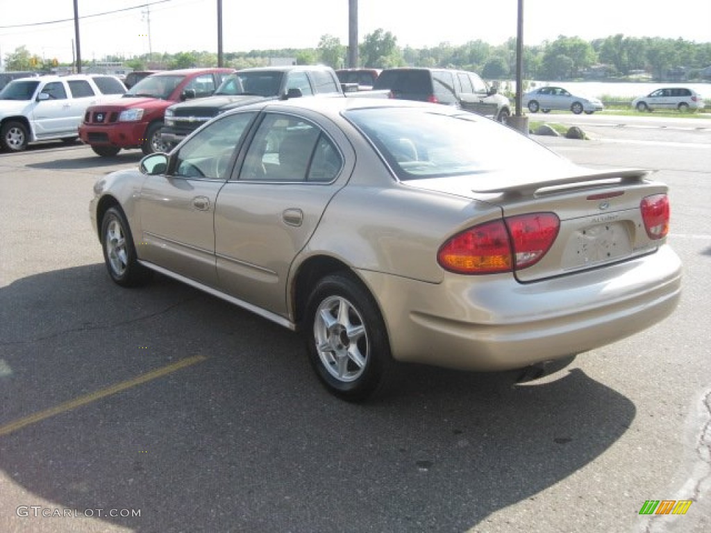 2000 Alero GL Sedan - Silvermist / Neutral photo #9