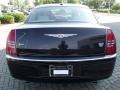 Brilliant Black - 300 C HEMI Photo No. 4