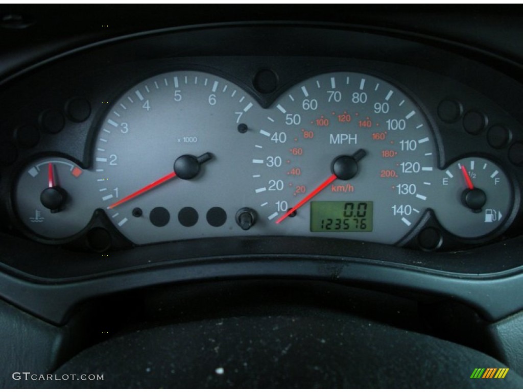 2000 Ford Focus Sony Limited Edition Sedan Gauges Photos