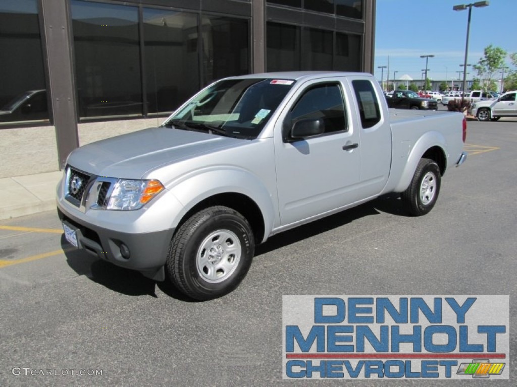 Radiant Silver Metallic Nissan Frontier