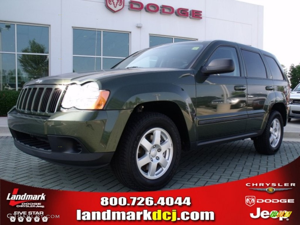 2008 Grand Cherokee Laredo - Jeep Green Metallic / Dark Slate Gray/Light Graystone photo #1