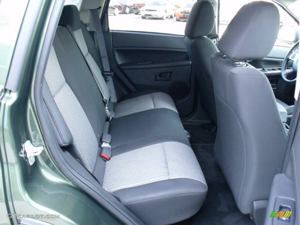 2008 Grand Cherokee Laredo - Jeep Green Metallic / Dark Slate Gray/Light Graystone photo #17