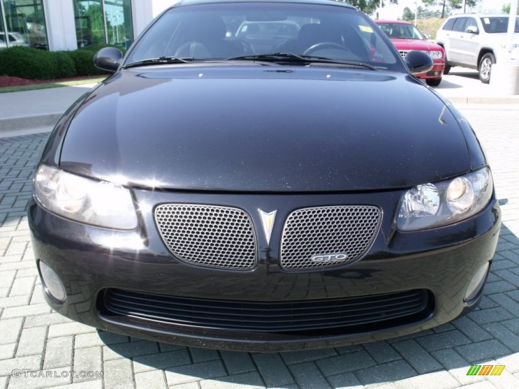 Phantom Black Metallic 2004 Pontiac GTO Coupe Exterior Photo #50206377