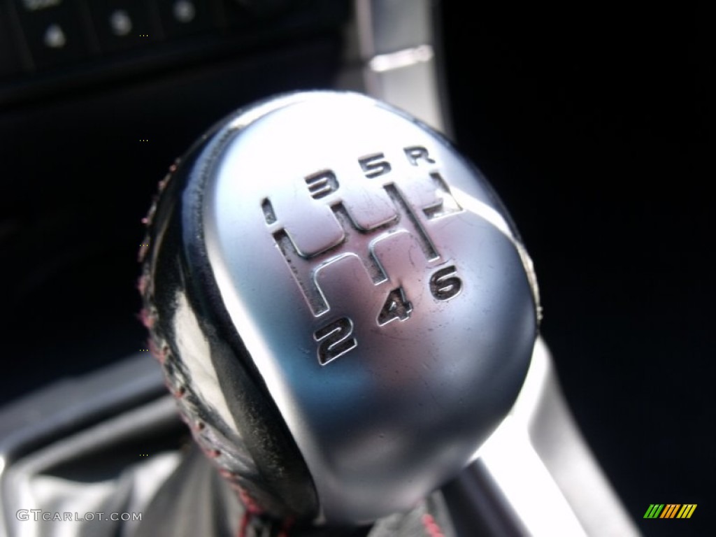 2004 Pontiac GTO Coupe 6 Speed Manual Transmission Photo #50206584