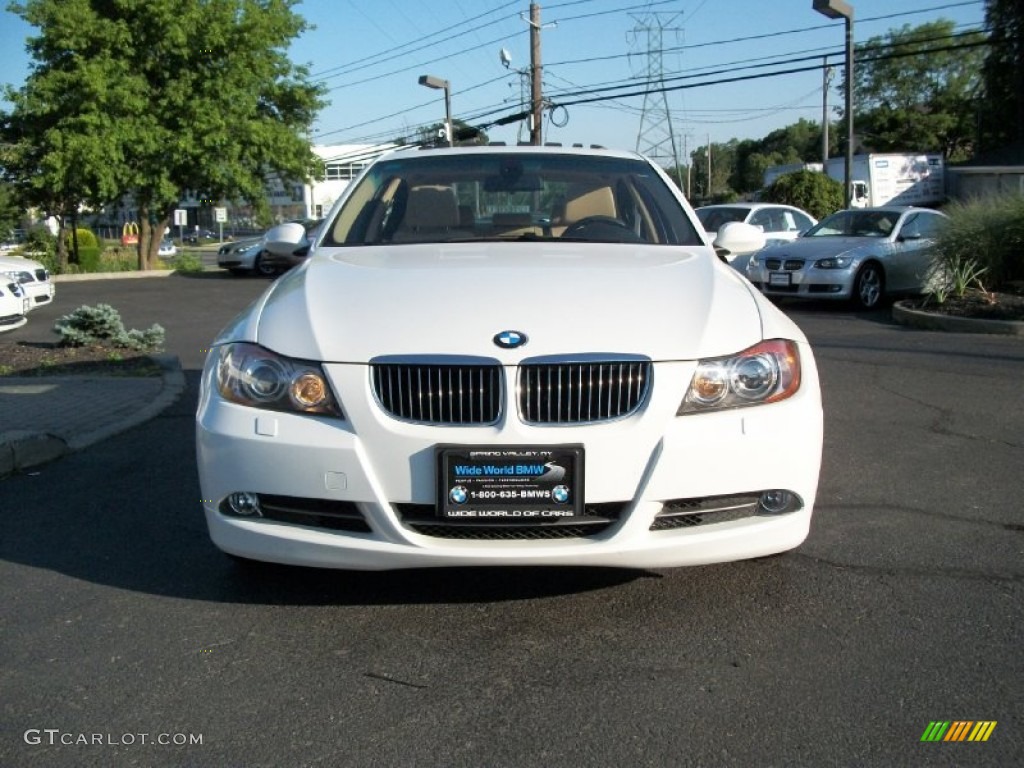 2006 3 Series 330xi Sedan - Alpine White / Beige photo #3