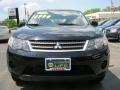 2009 Labrador Black Pearl Mitsubishi Outlander ES  photo #12