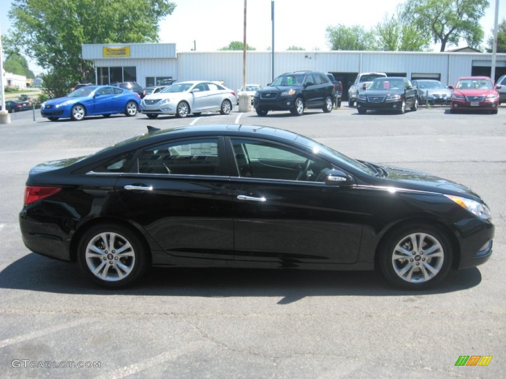2011 Sonata Limited 2.0T - Midnight Black / Gray photo #5