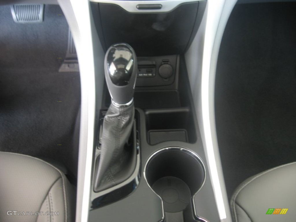 2011 Sonata Limited 2.0T - Midnight Black / Gray photo #24