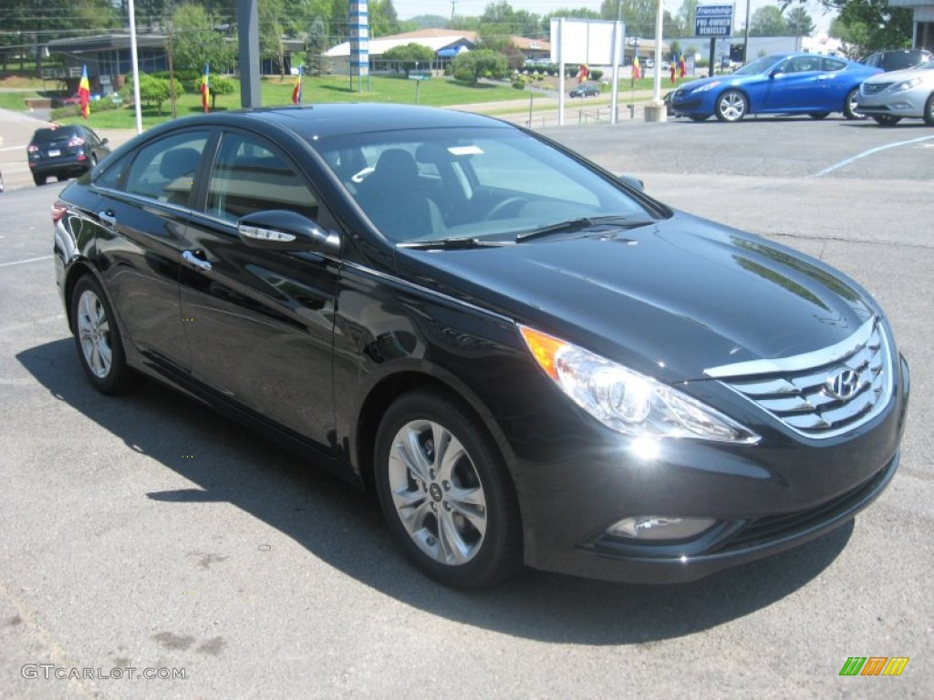 2011 Sonata Limited 2.0T - Midnight Black / Black photo #4