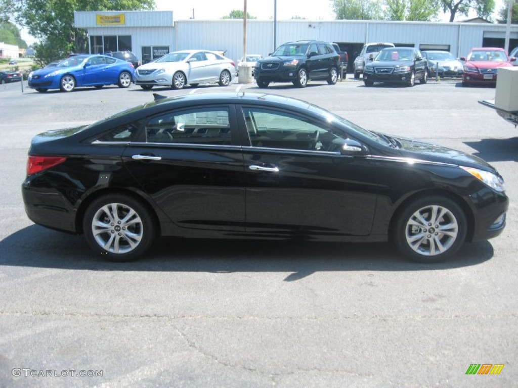 2011 Sonata Limited 2.0T - Midnight Black / Black photo #5