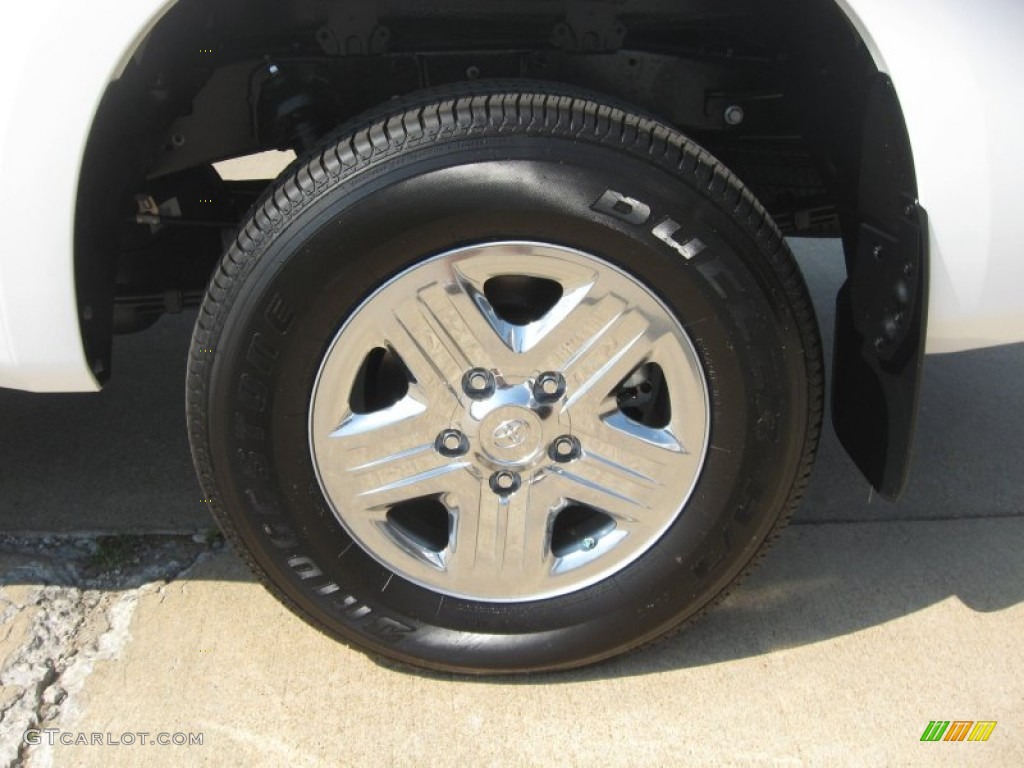 2011 Tundra Double Cab 4x4 - Super White / Graphite Gray photo #16