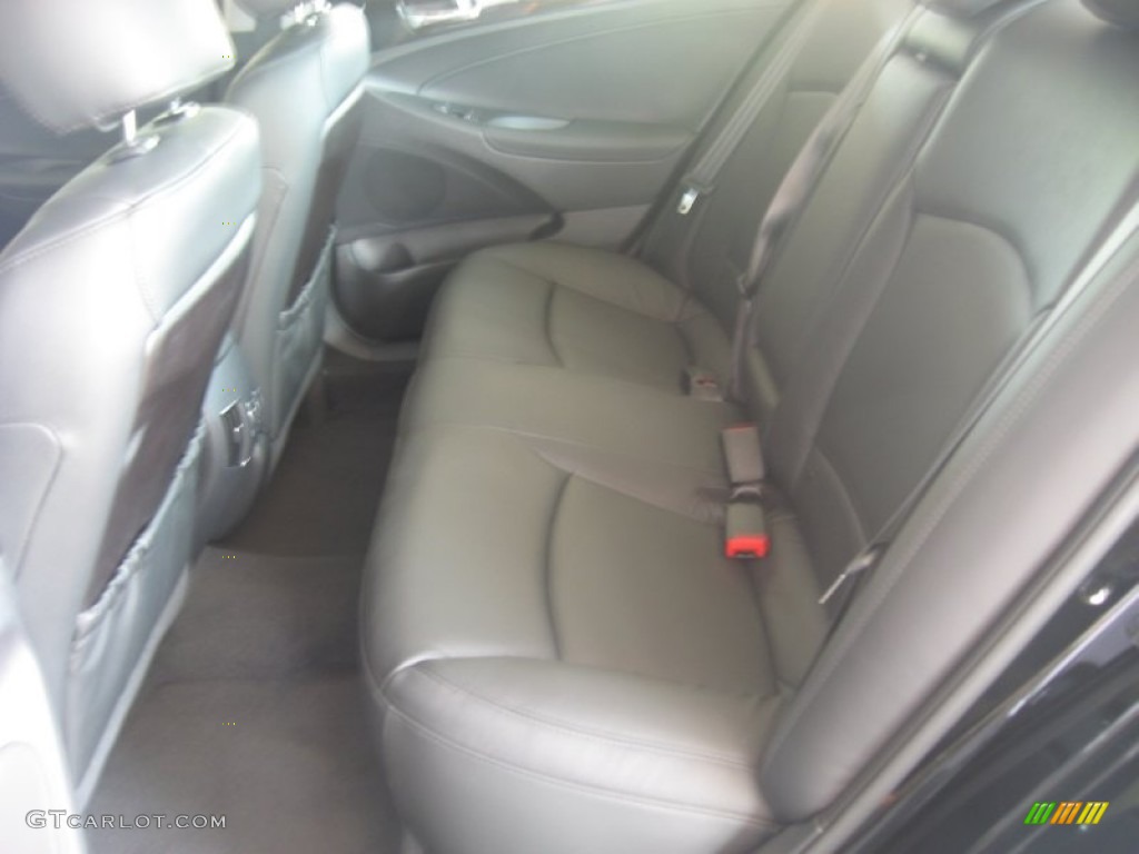 2011 Sonata Limited 2.0T - Midnight Black / Black photo #16
