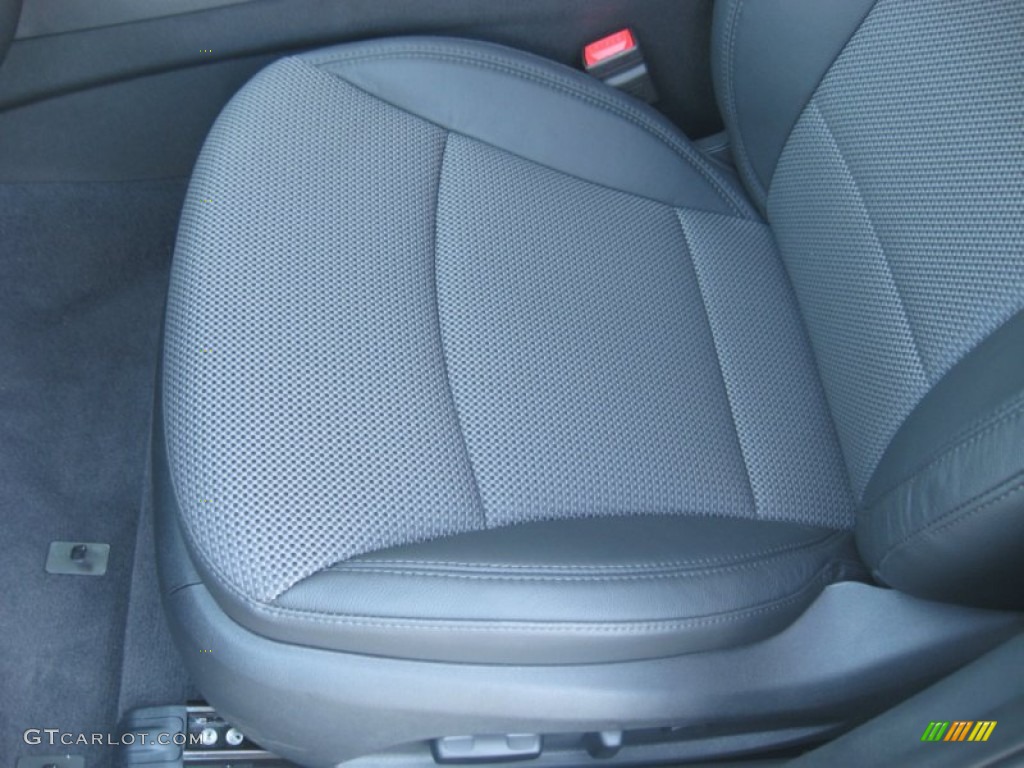 2011 Sonata SE - Midnight Black / Black photo #14