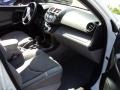 Super White - RAV4 I4 4WD Photo No. 18