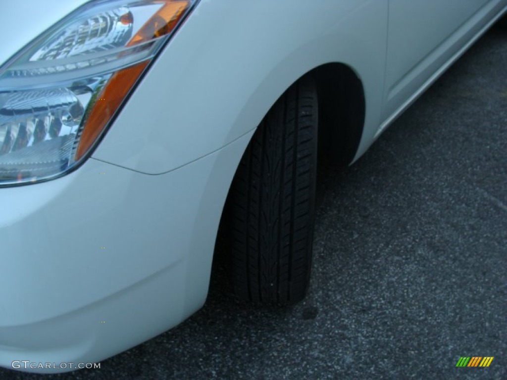 2007 Prius Hybrid Touring - Super White / Bisque Beige photo #2