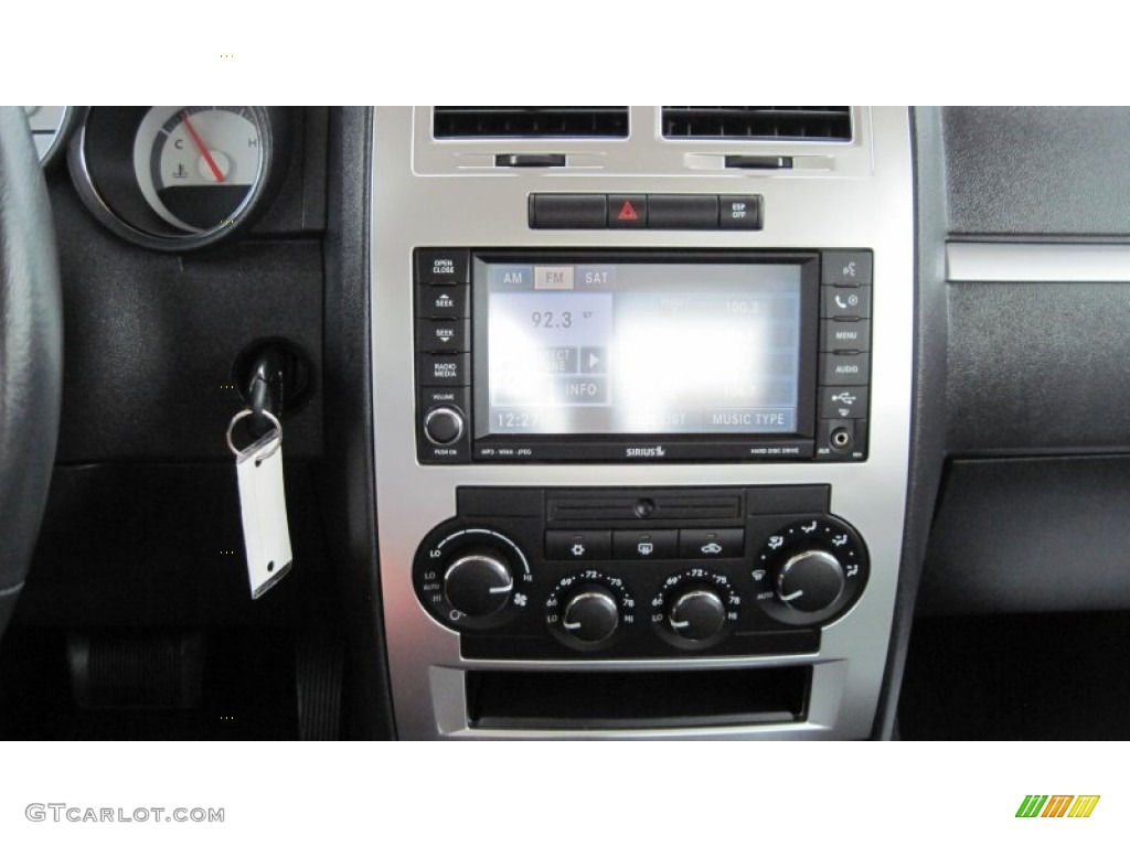 2009 Dodge Charger R/T Controls Photo #50214300