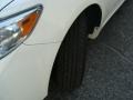 Super White - Corolla  Photo No. 2