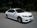 Super White - Camry SE Photo No. 1