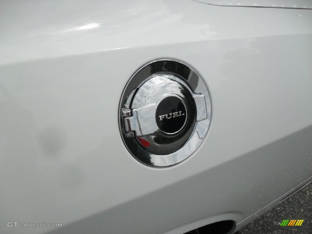 2011 Challenger SE - Bright White / Dark Slate Gray photo #6