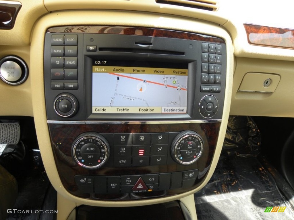 2010 Mercedes-Benz R 350 4Matic Navigation Photo #50220264