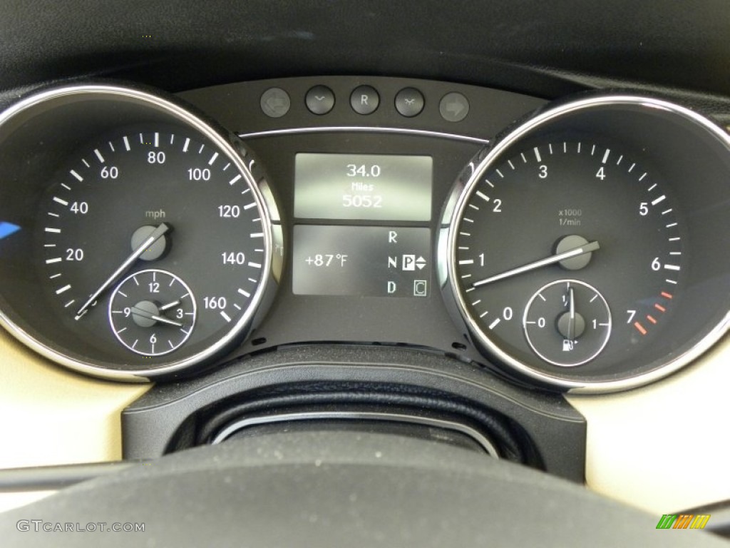 2010 Mercedes-Benz R 350 4Matic Gauges Photo #50220321