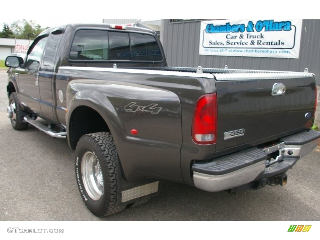 2005 F350 Super Duty Lariat SuperCab 4x4 Dually - Dark Shadow Grey Metallic / Tan photo #11