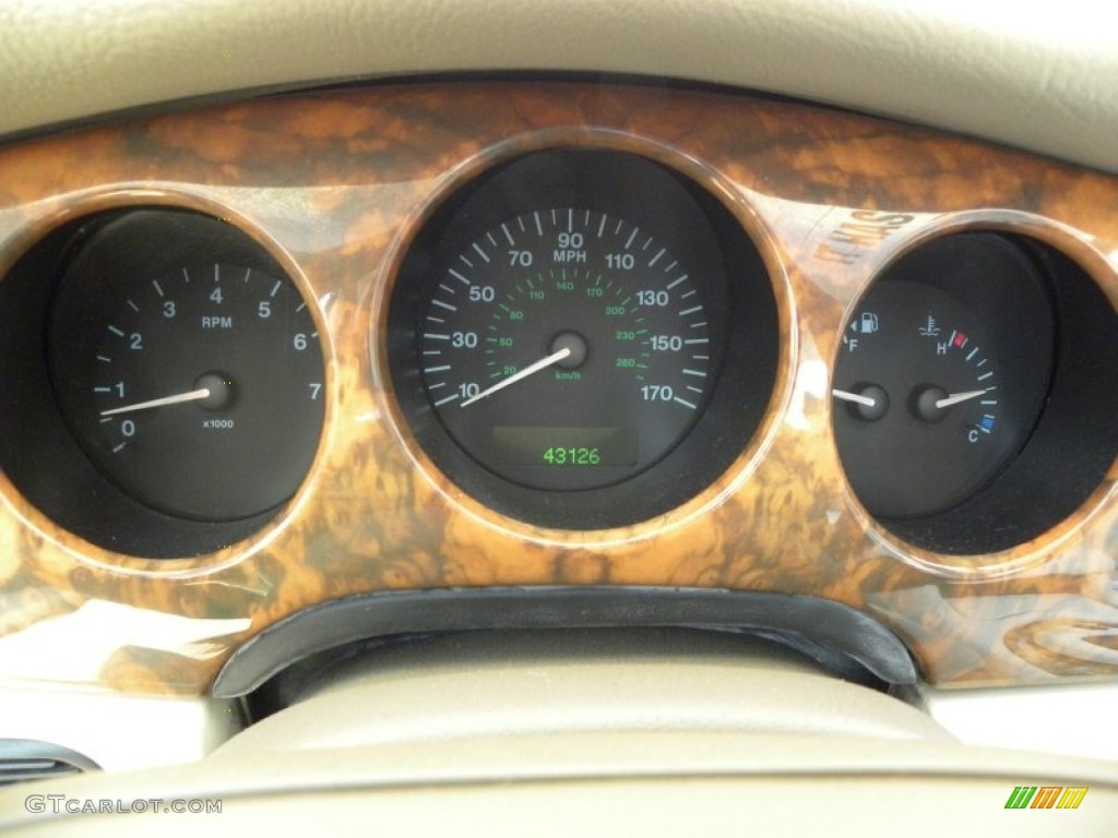 2001 Jaguar XJ XJ8 Gauges Photos