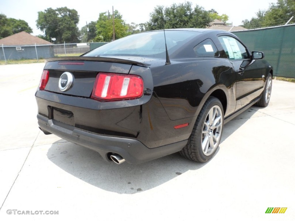 2012 Mustang GT Premium Coupe - Lava Red Metallic / Lava Red/Charcoal Black photo #3