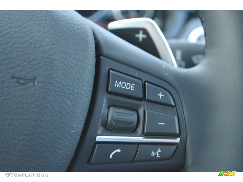 2011 BMW 5 Series 535i Sedan Controls Photo #50227884