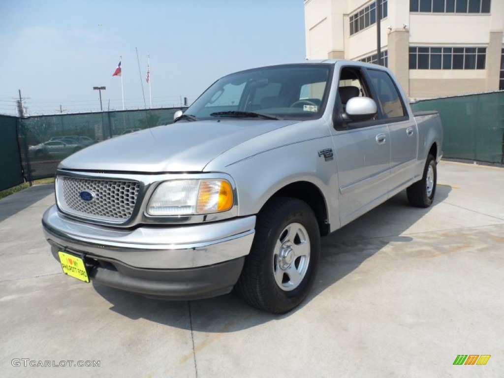 2003 F150 XLT SuperCrew - Silver Metallic / Medium Graphite Grey photo #7
