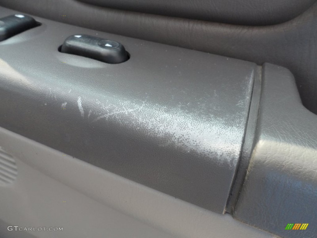 2003 F150 XLT SuperCrew - Silver Metallic / Medium Graphite Grey photo #30