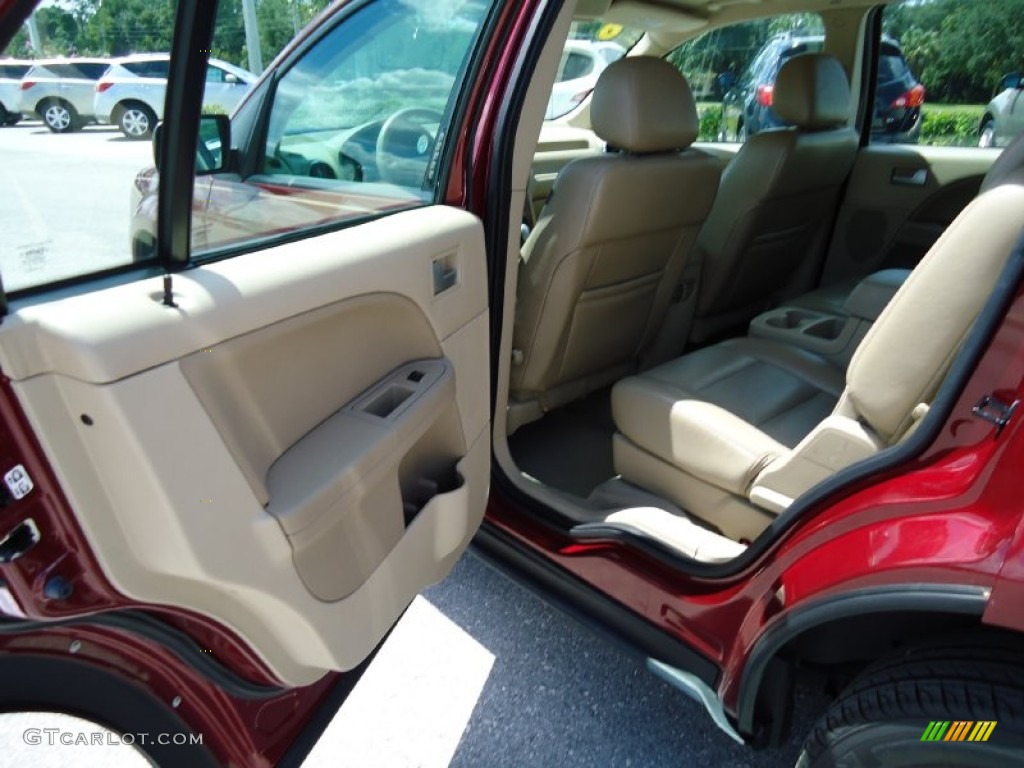 Pebble Interior 2005 Ford Freestyle Limited Photo #50231968