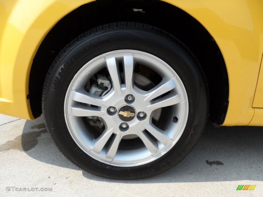 2011 Chevrolet Aveo LT Sedan Wheel Photo #50232370