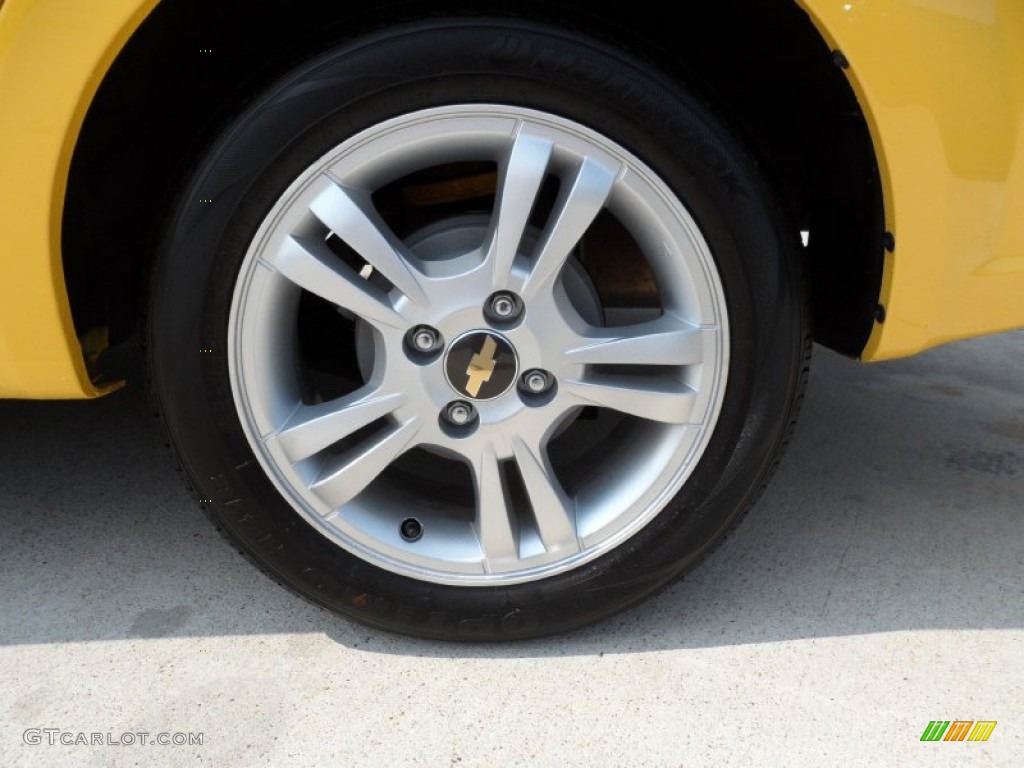 2011 Chevrolet Aveo LT Sedan Wheel Photo #50232385